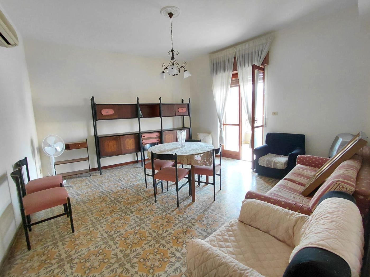 Quadrilocale in vendita a Barcellona Pozzo di Gotto