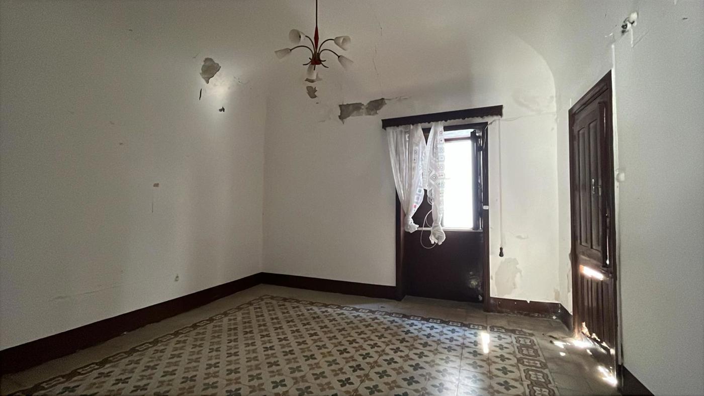 Casa indipendente da ristrutturare a Barcellona Pozzo di Gotto