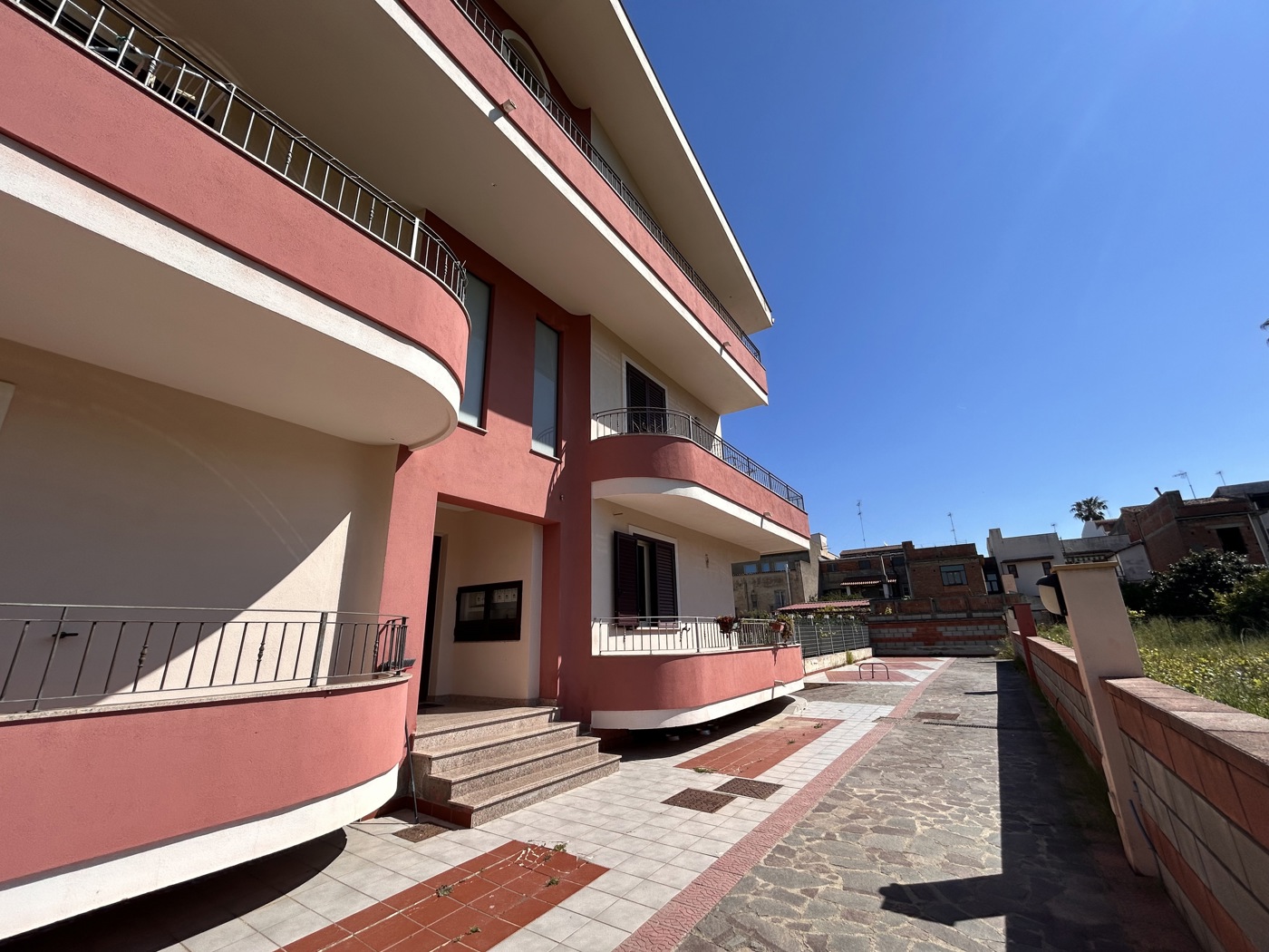Trilocale in vendita a Terme Vigliatore