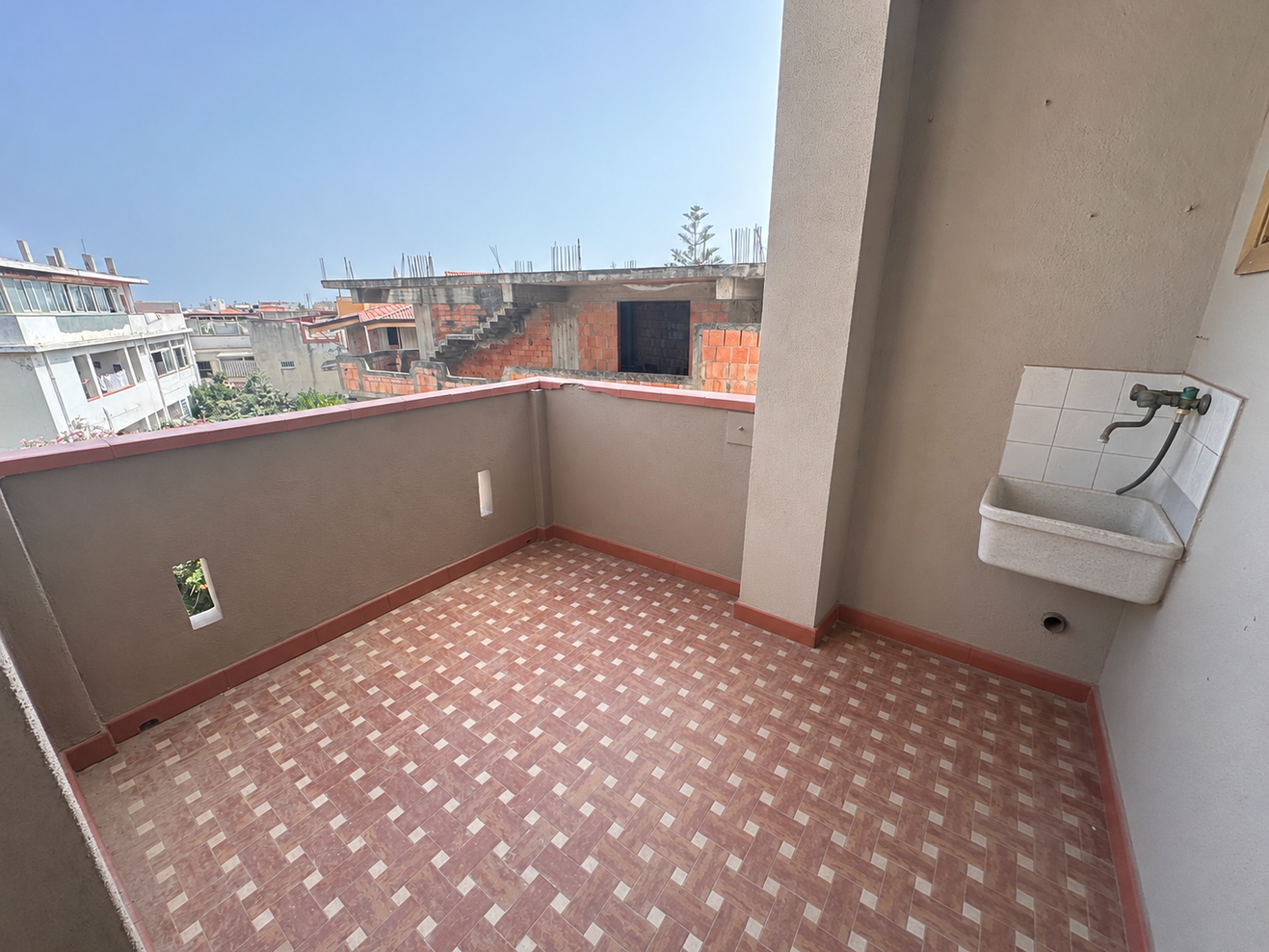 Quadrilocale in vendita a Barcellona Pozzo di Gotto