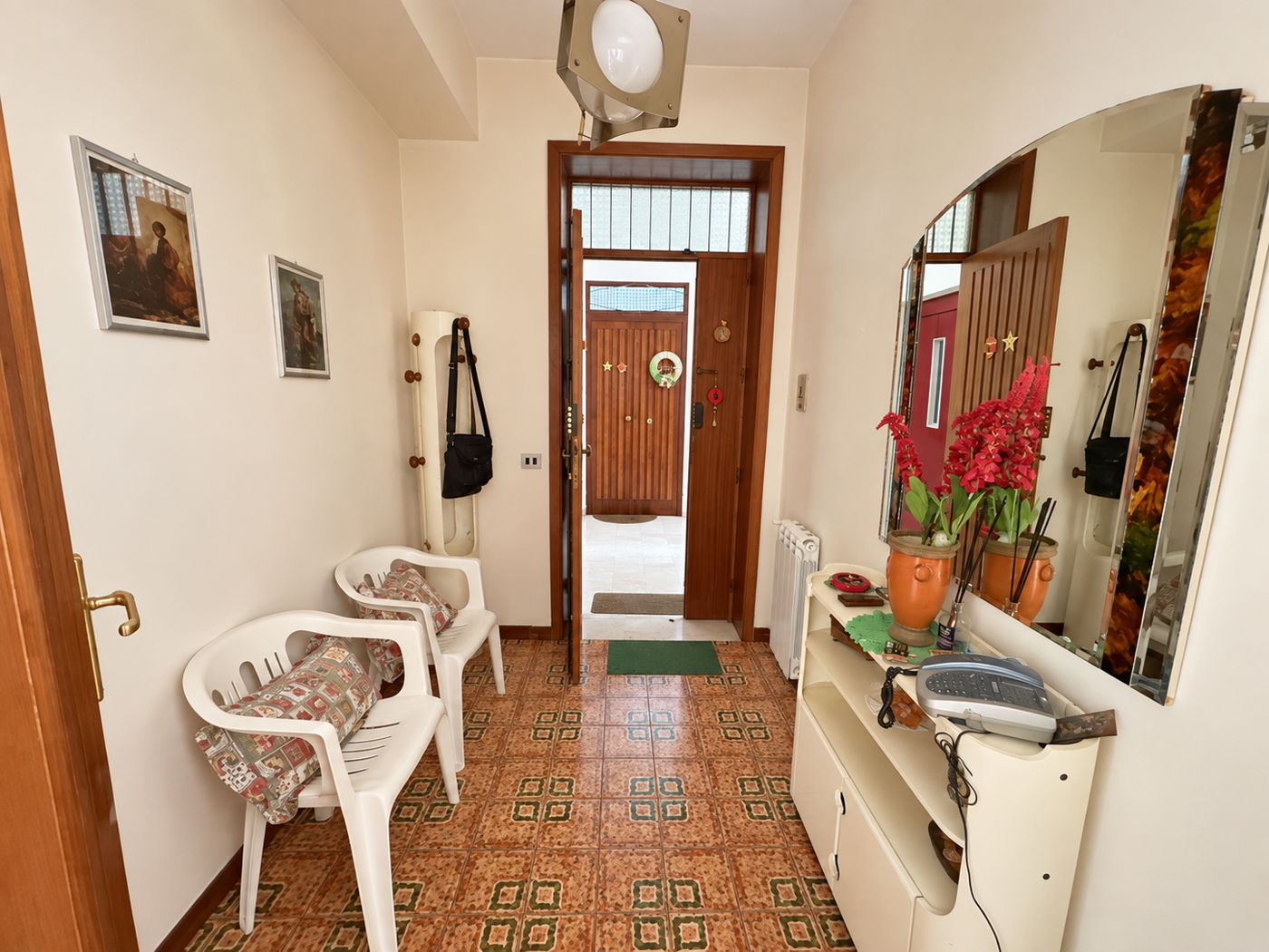 Quadrilocale in vendita a Barcellona Pozzo di Gotto