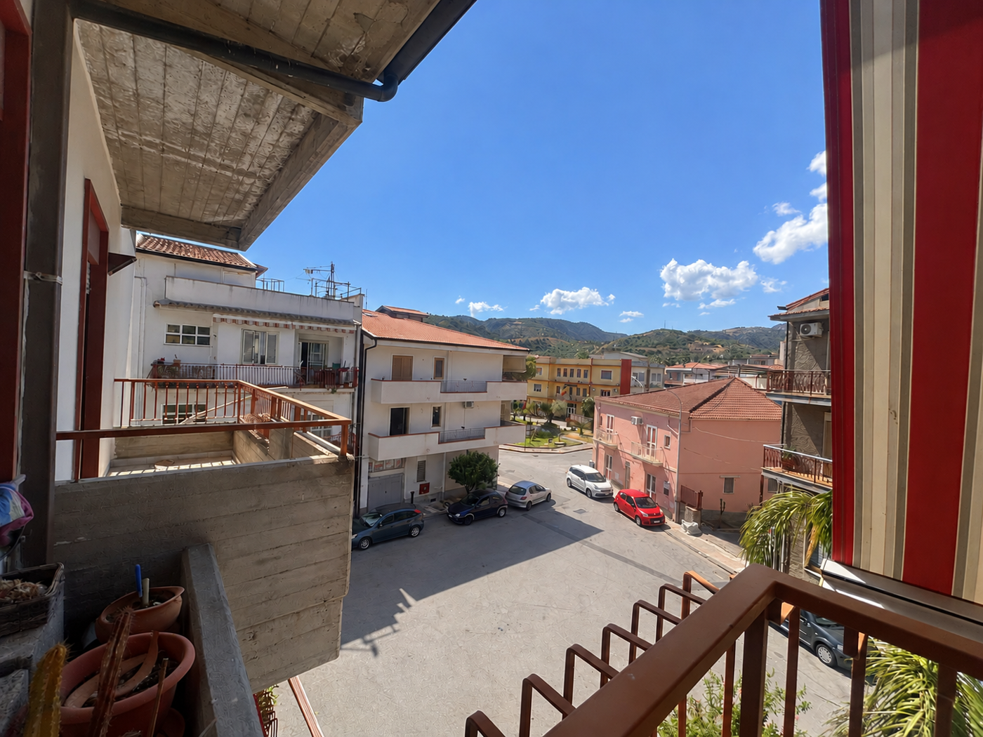 Quadrilocale con box doppio a Oliveri