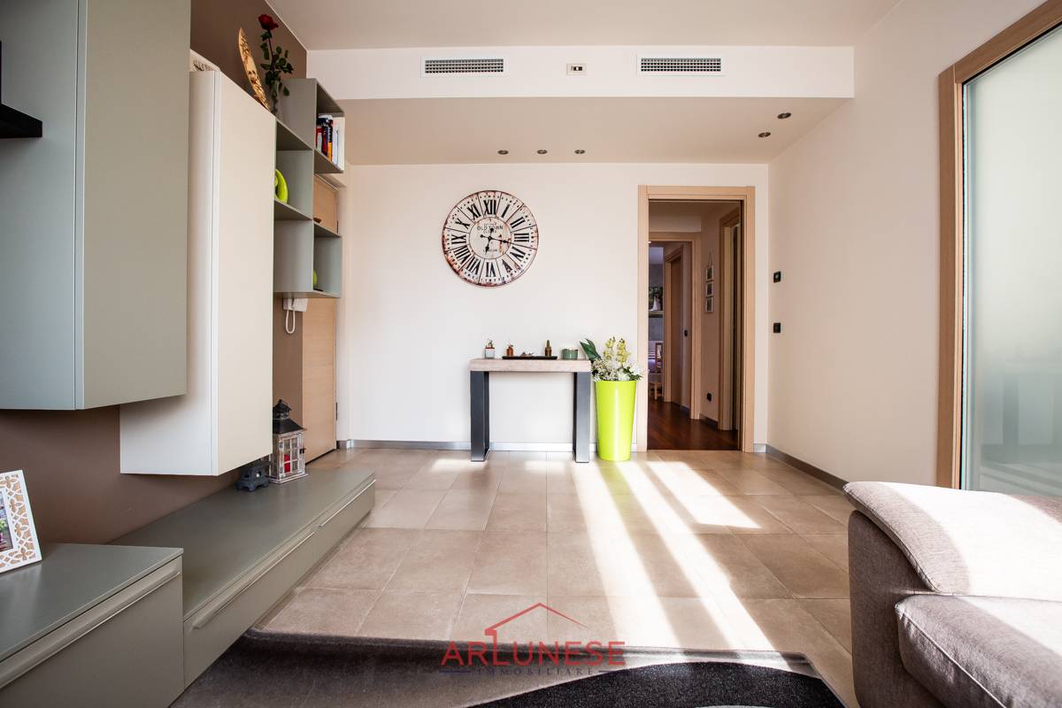 Appartamento in vendita a Canegrate