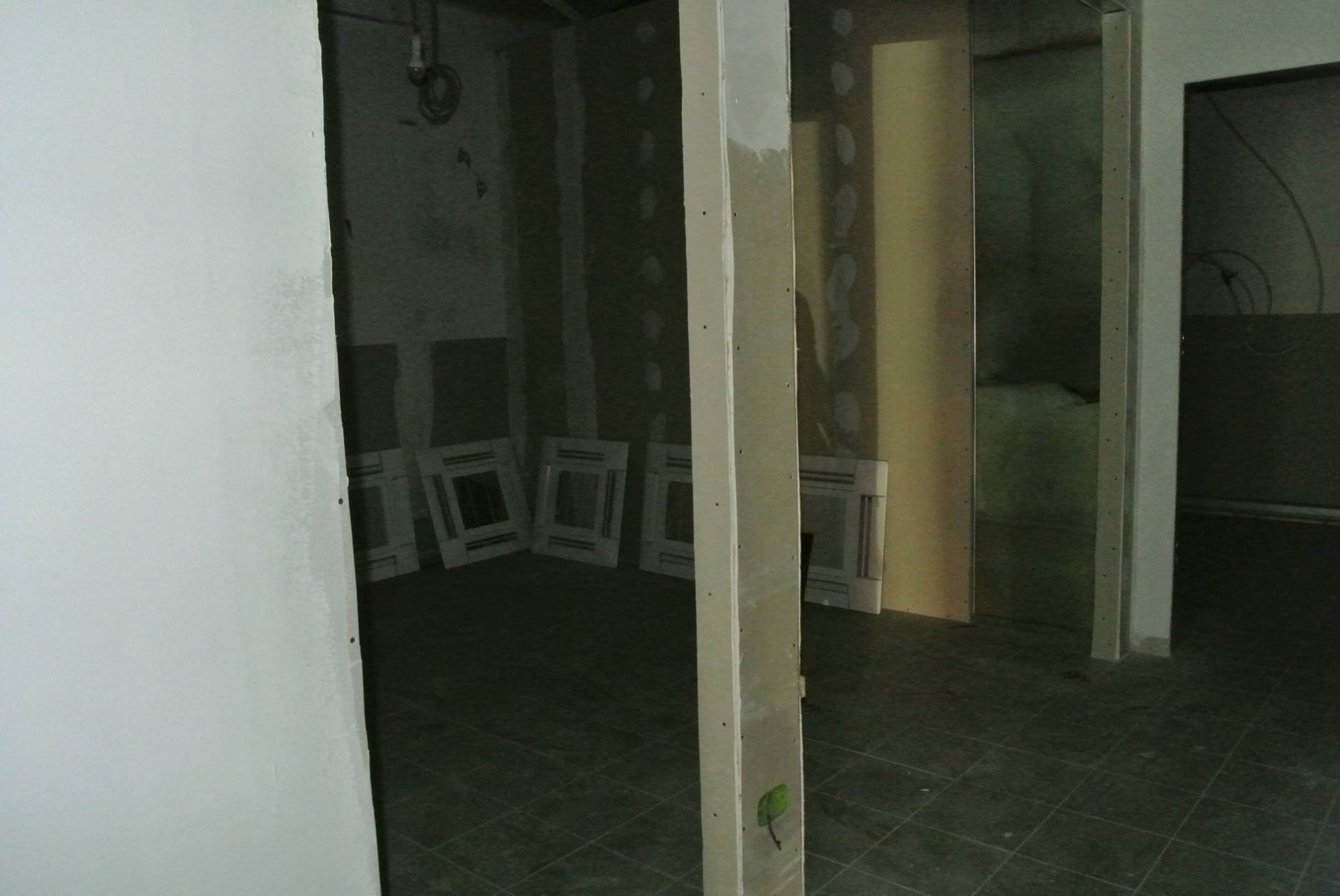 Attivit commerciale in vendita a Nerviano