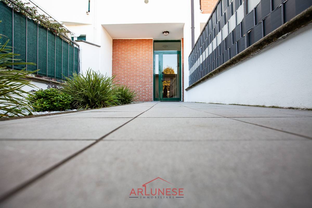 Appartamento in vendita a Busto Garolfo