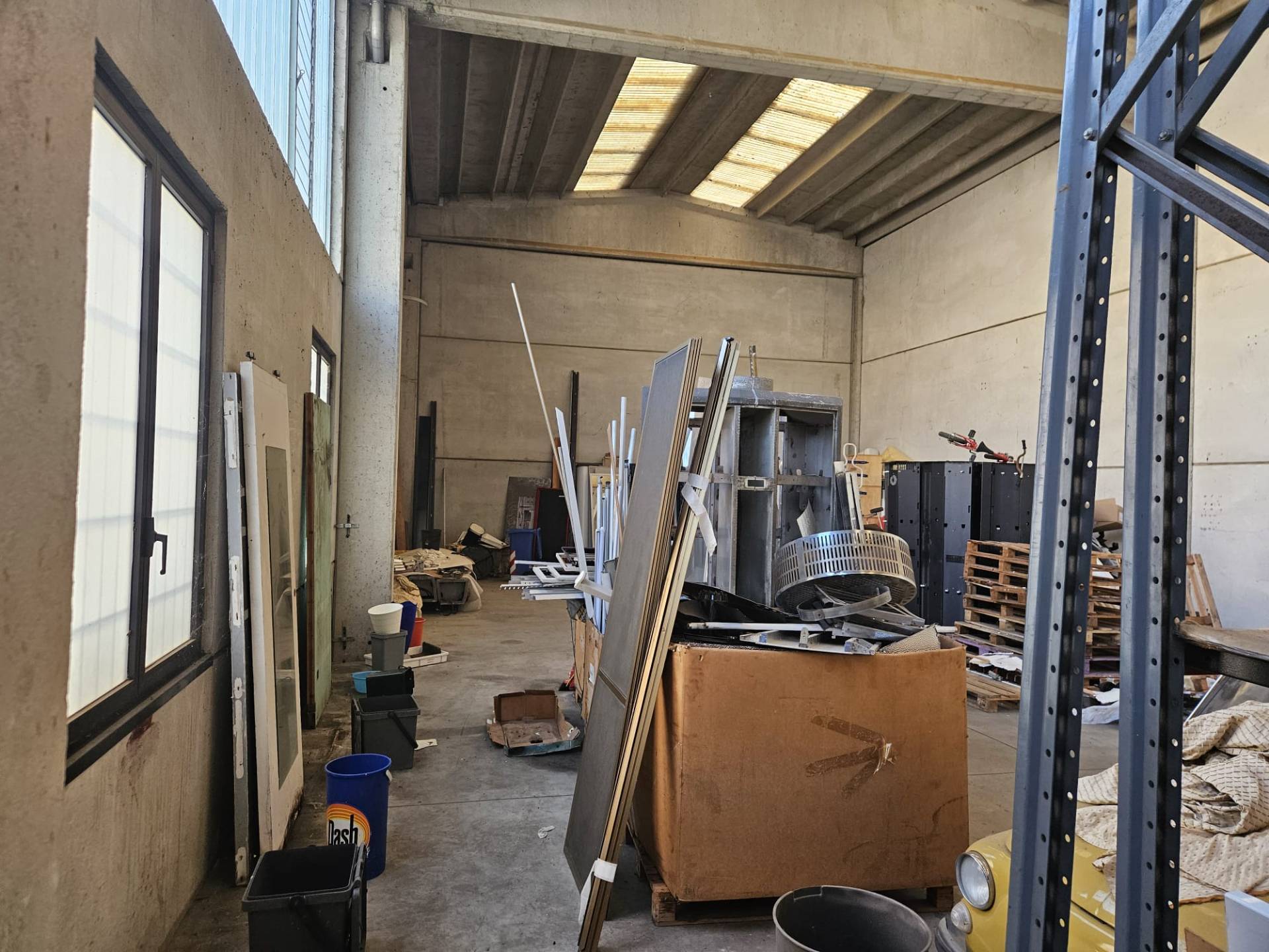 Capannone in vendita a Santo Stefano Ticino