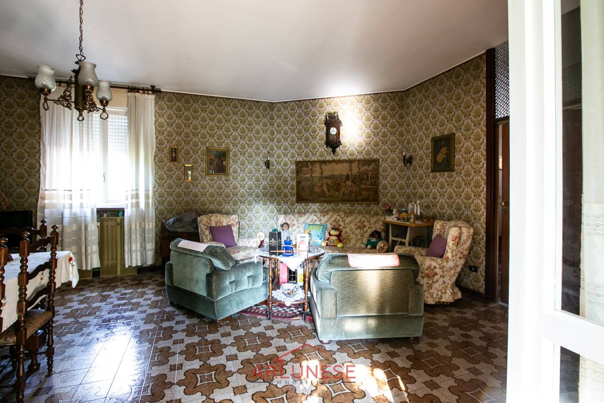 Villa in vendita a Casorezzo