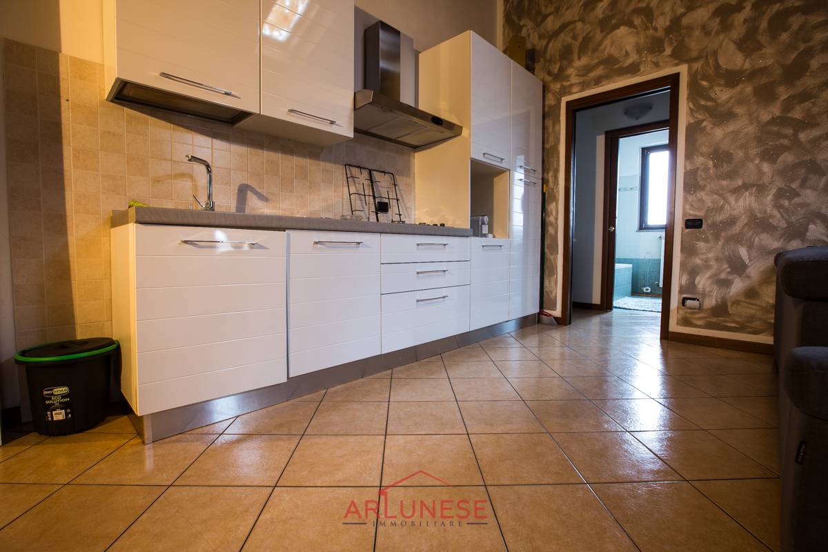 Appartamento in vendita a Ossona