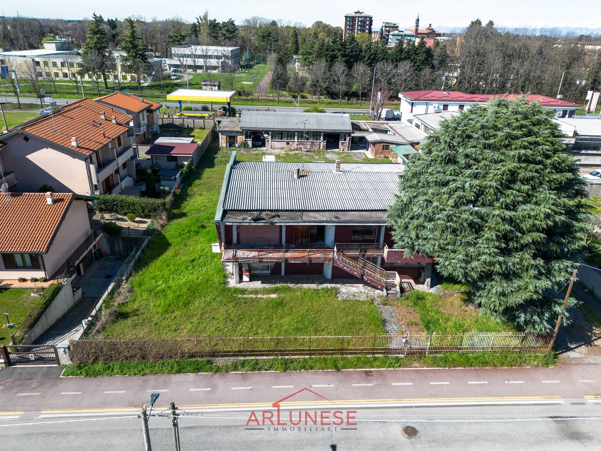 Villa in vendita a Inveruno