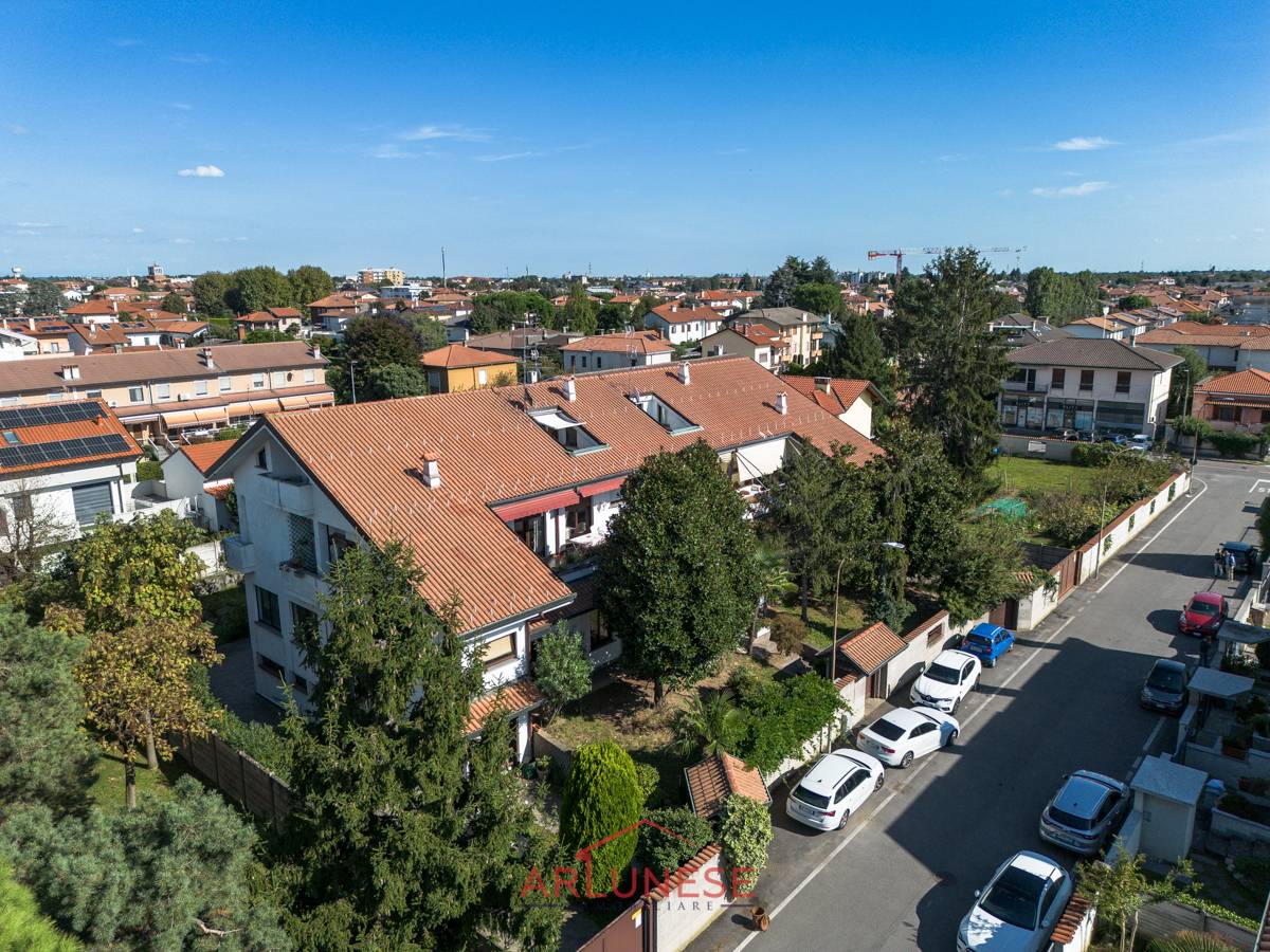 Villa in vendita a Parabiago