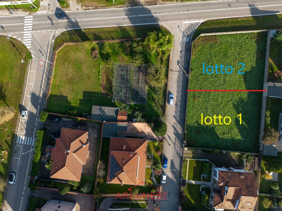 Terreno edificabile in vendita a Casorezzo