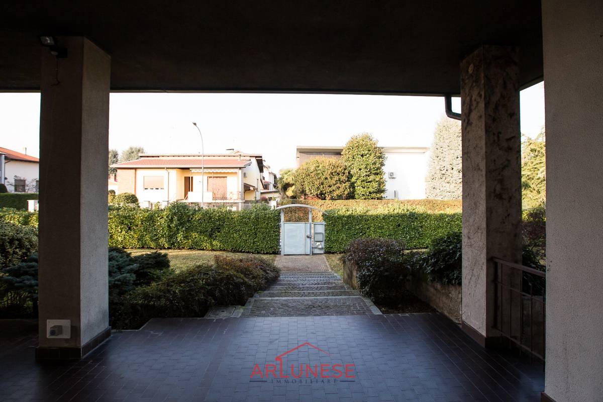 Villa in vendita a Casorezzo