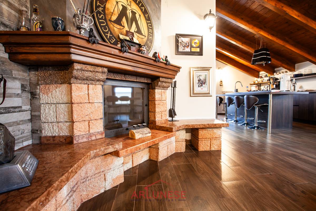 Appartamento in vendita a Ossona