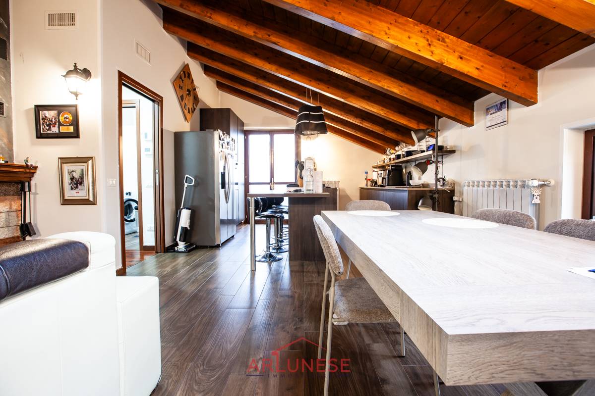 Appartamento in vendita a Ossona