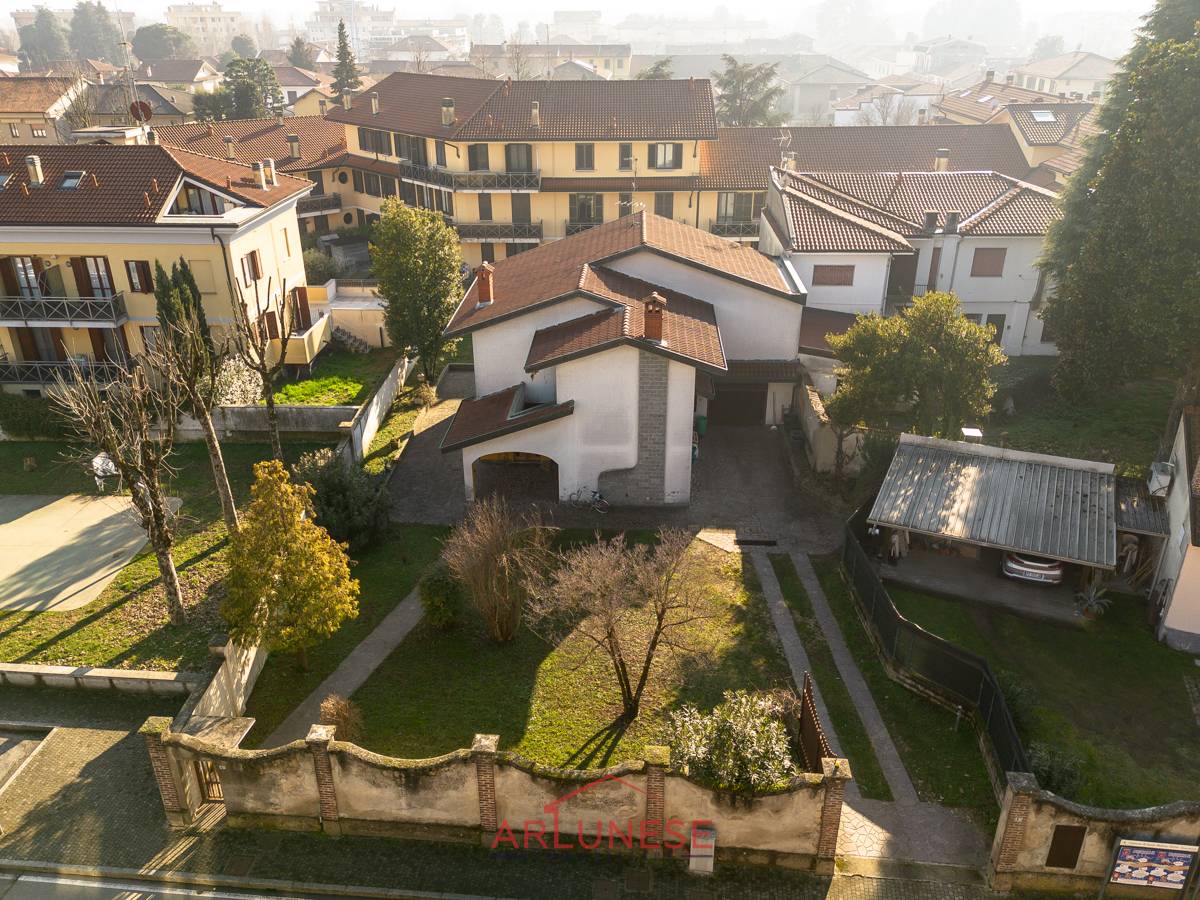 Villa in vendita a Santo Stefano Ticino