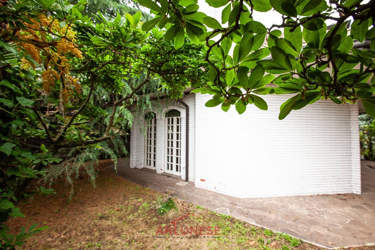 Villa in vendita a Casorezzo