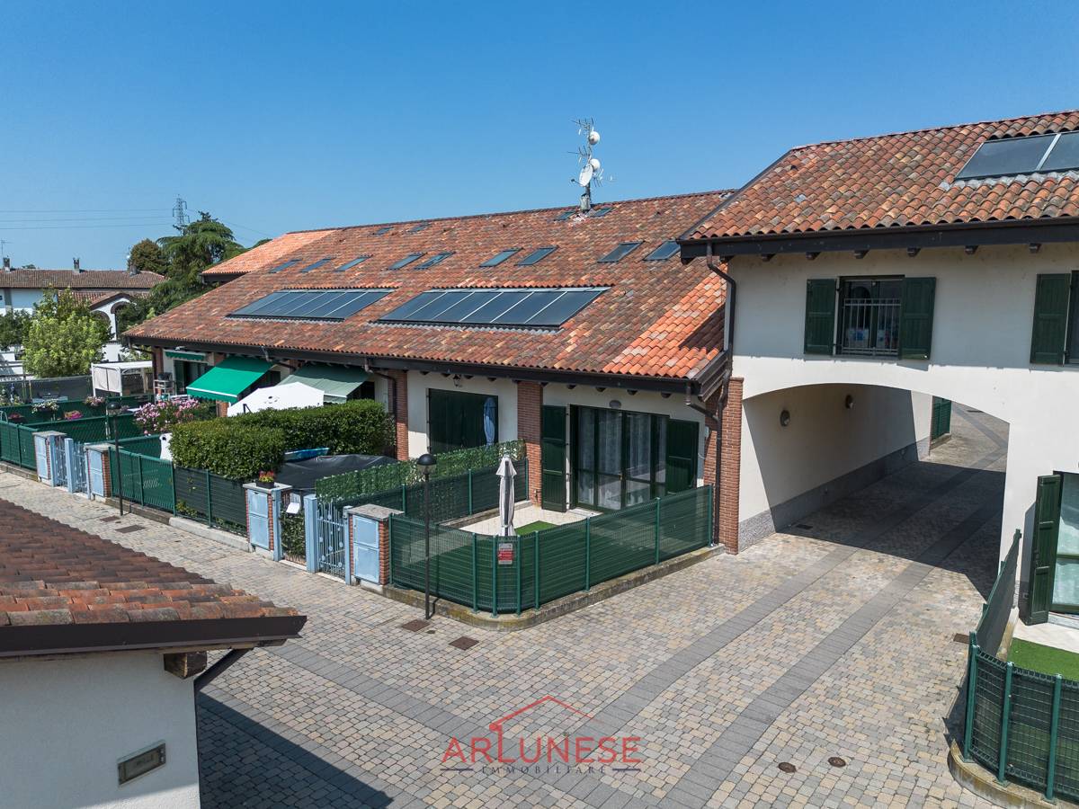 Villette a schiera in vendita a Villanova del Sillaro