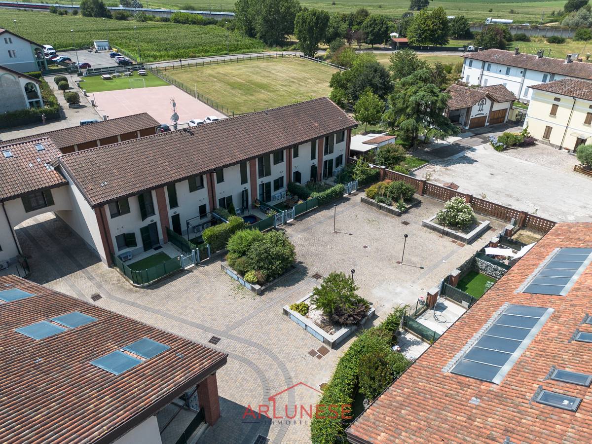 Villette a schiera in vendita a Villanova del Sillaro