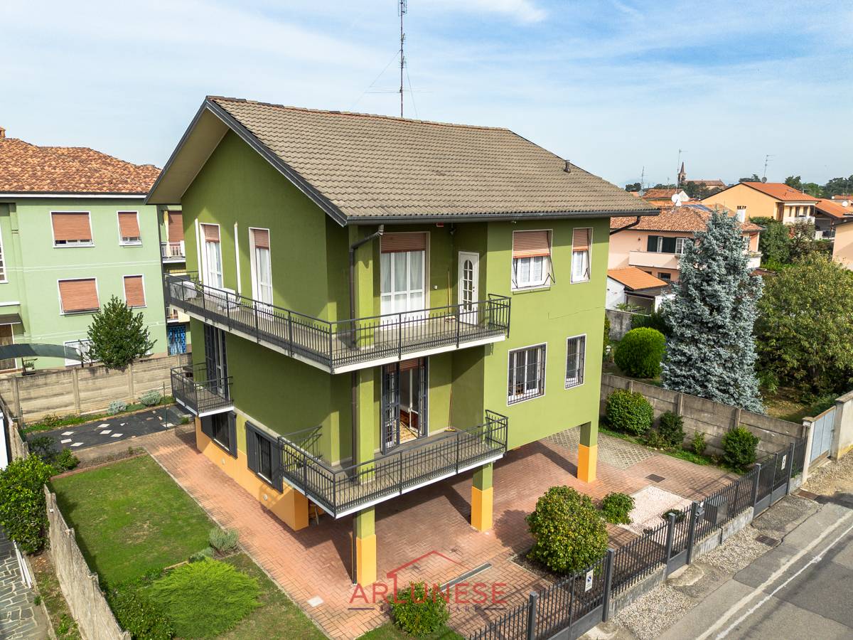 Villa in vendita a Nerviano