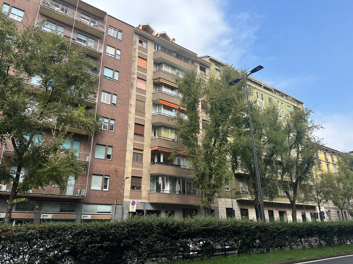 Trilocale ristrutturato a Milano