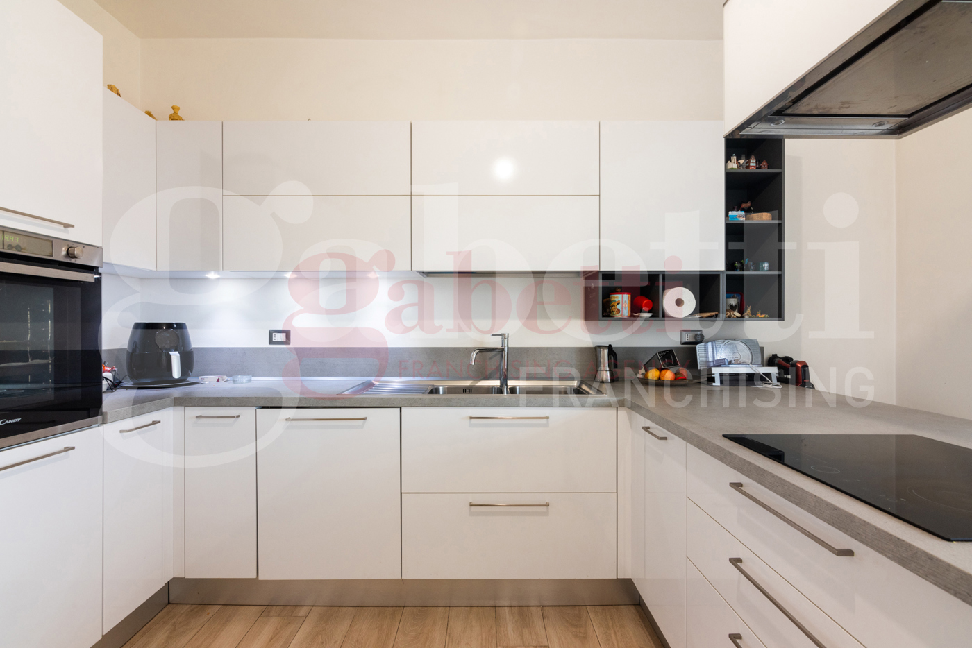 Quadrilocale ristrutturato a Milano