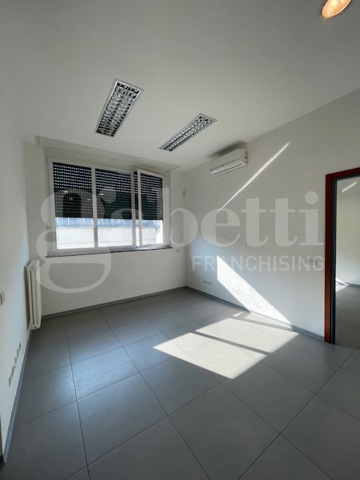 Ufficio in affitto a Milano