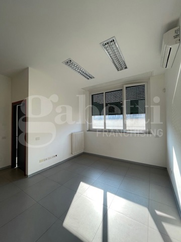 Ufficio in affitto a Milano