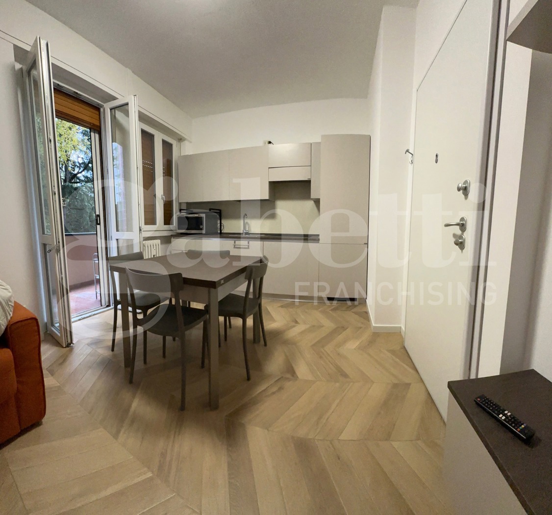 Bilocale arredato in affitto a Milano