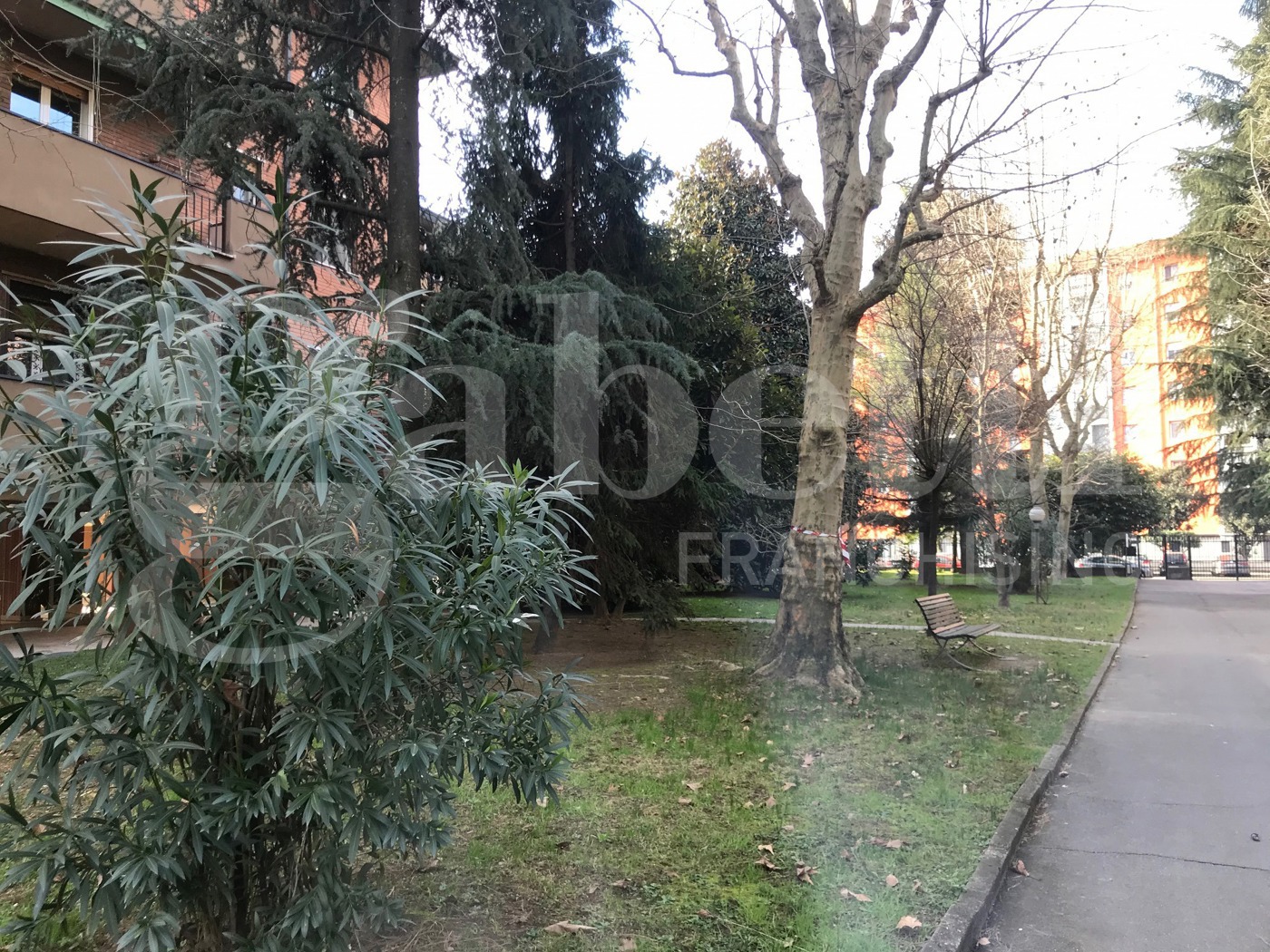 Bilocale arredato in affitto a Milano