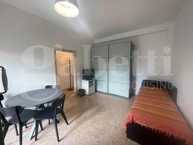 Monolocale arredato in affitto a Milano