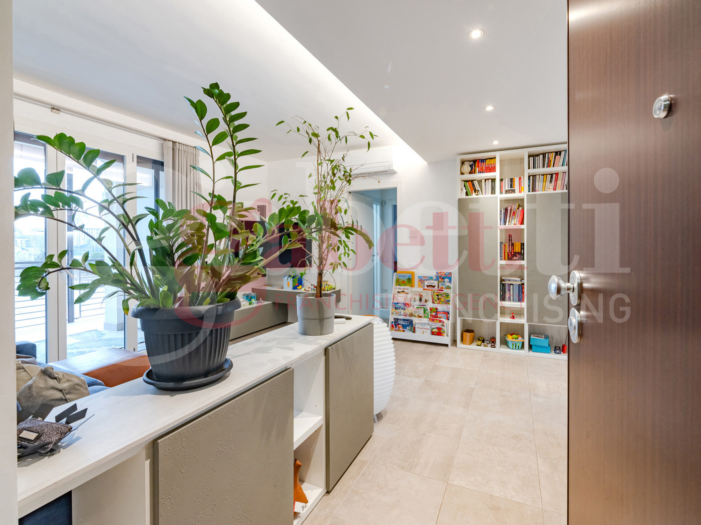 Trilocale nuovo a Milano