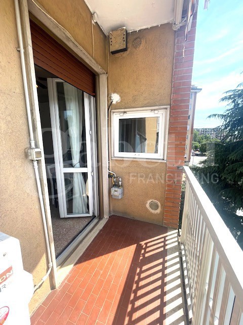 Monolocale arredato in affitto a Milano