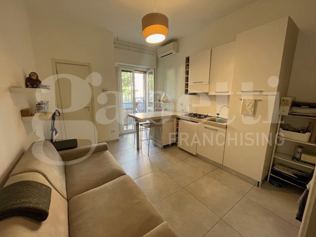 Monolocale arredato in affitto a Milano