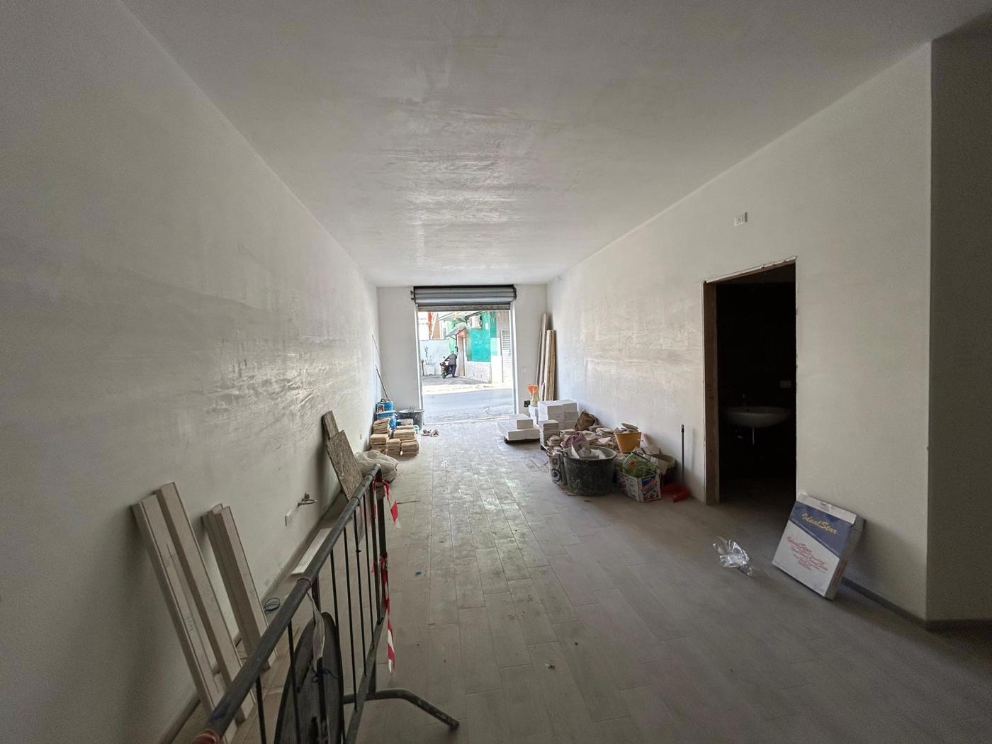 Negozio classe A2 a Canosa di Puglia