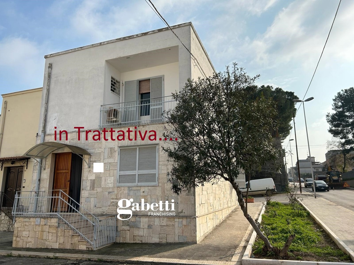 Casa indipendente in vendita a Canosa di Puglia