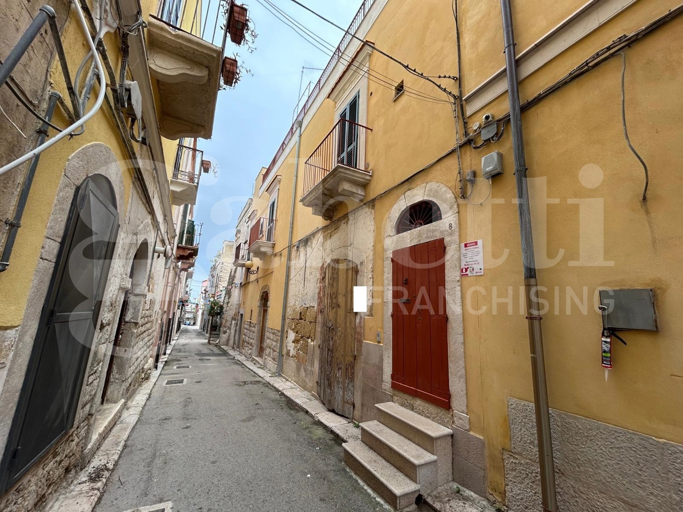 Casa indipendente da ristrutturare a Canosa di Puglia