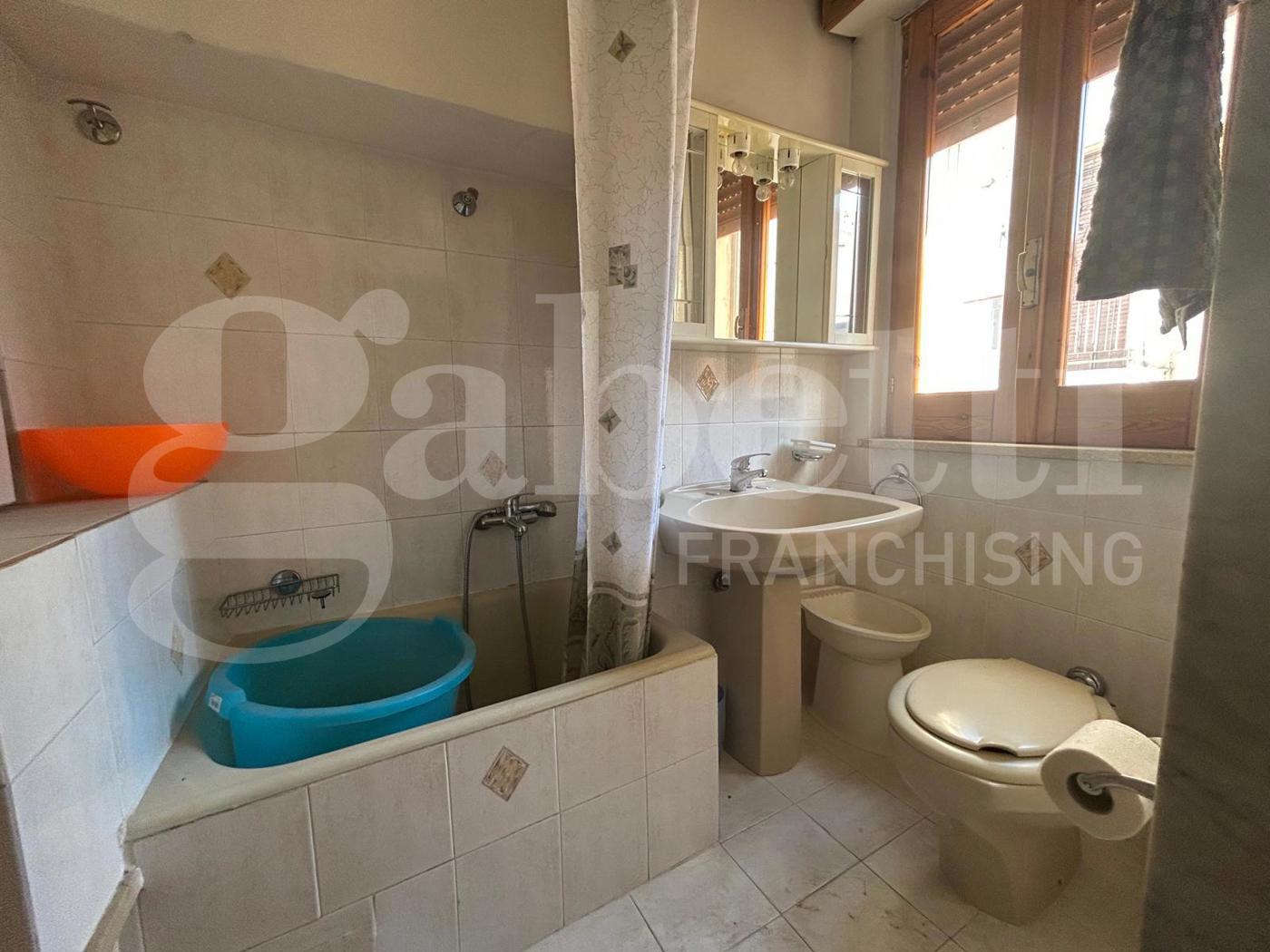 Ufficio in vendita a Canosa di Puglia