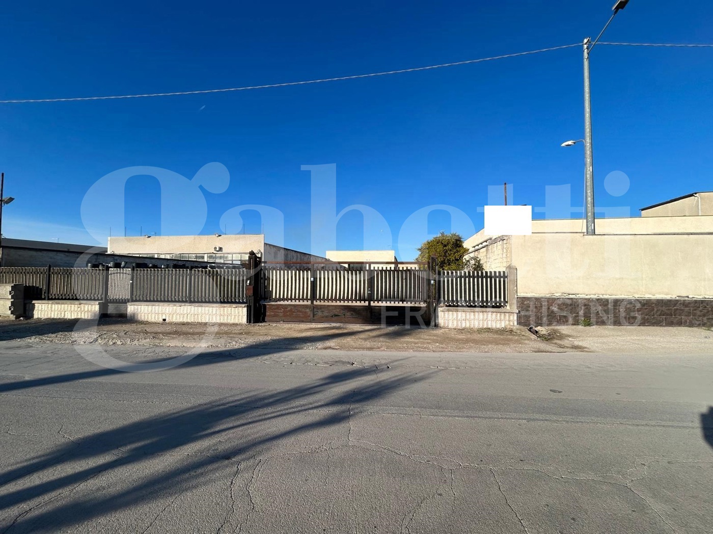 Capannone in vendita a Canosa di Puglia