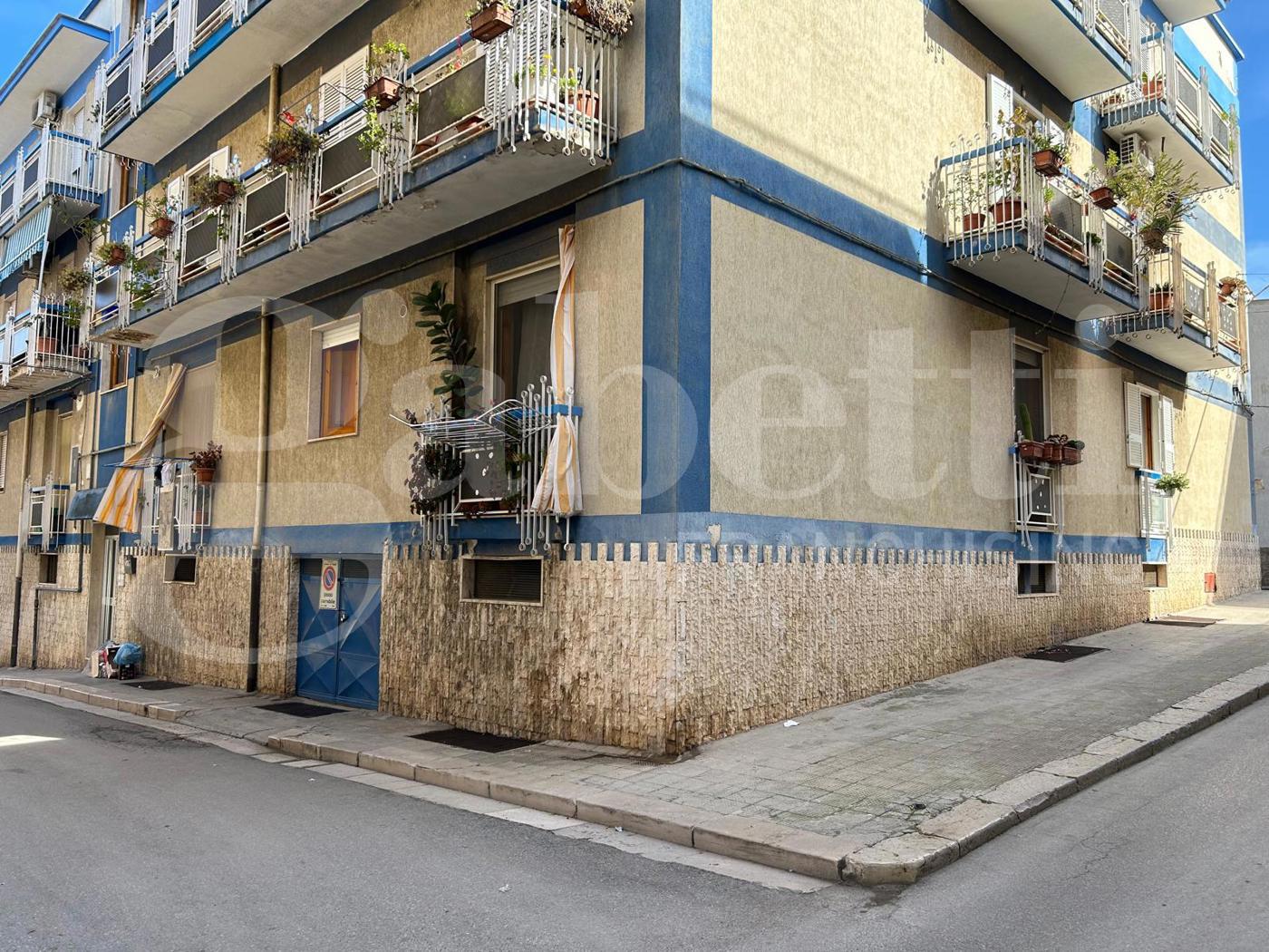 Quadrilocale ristrutturato a Canosa di Puglia