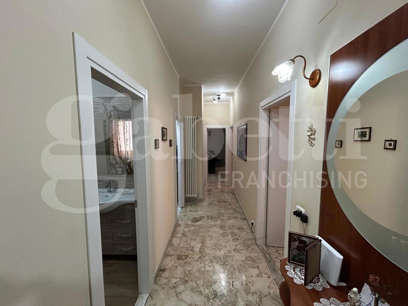 Quadrilocale ristrutturato a Canosa di Puglia