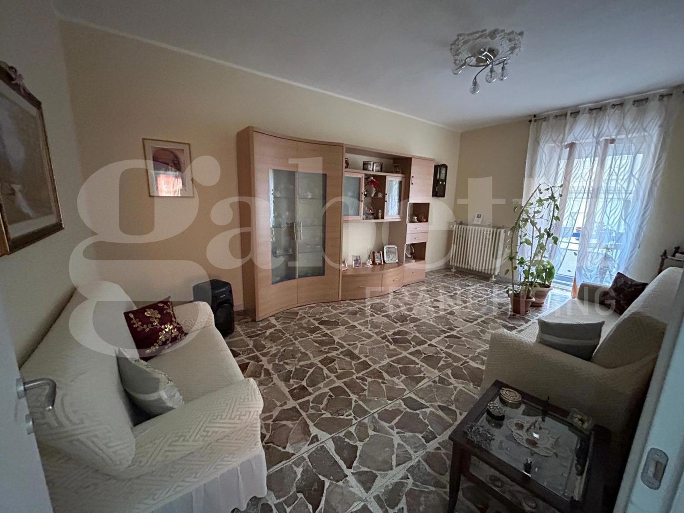 Quadrilocale ristrutturato a Canosa di Puglia