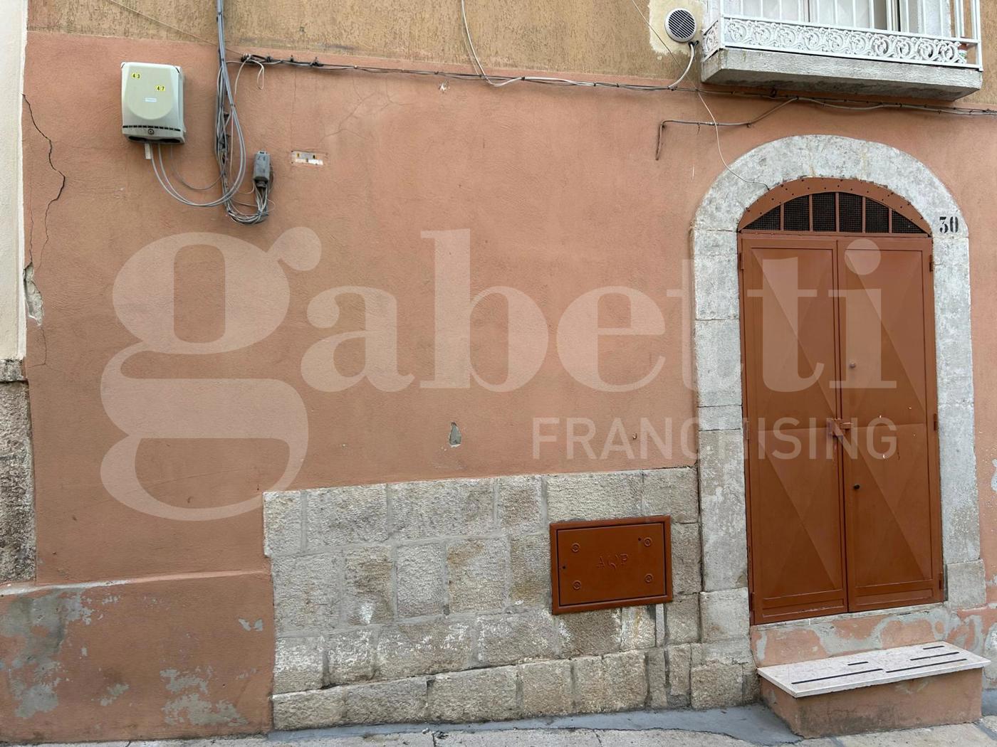 Casa indipendente in vendita a Canosa di Puglia