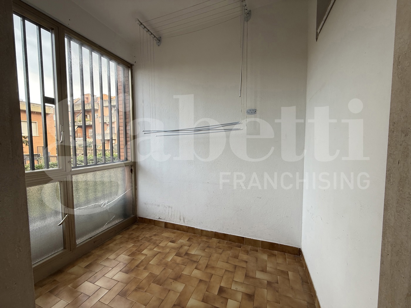 Trilocale da ristrutturare a Fonte Nuova