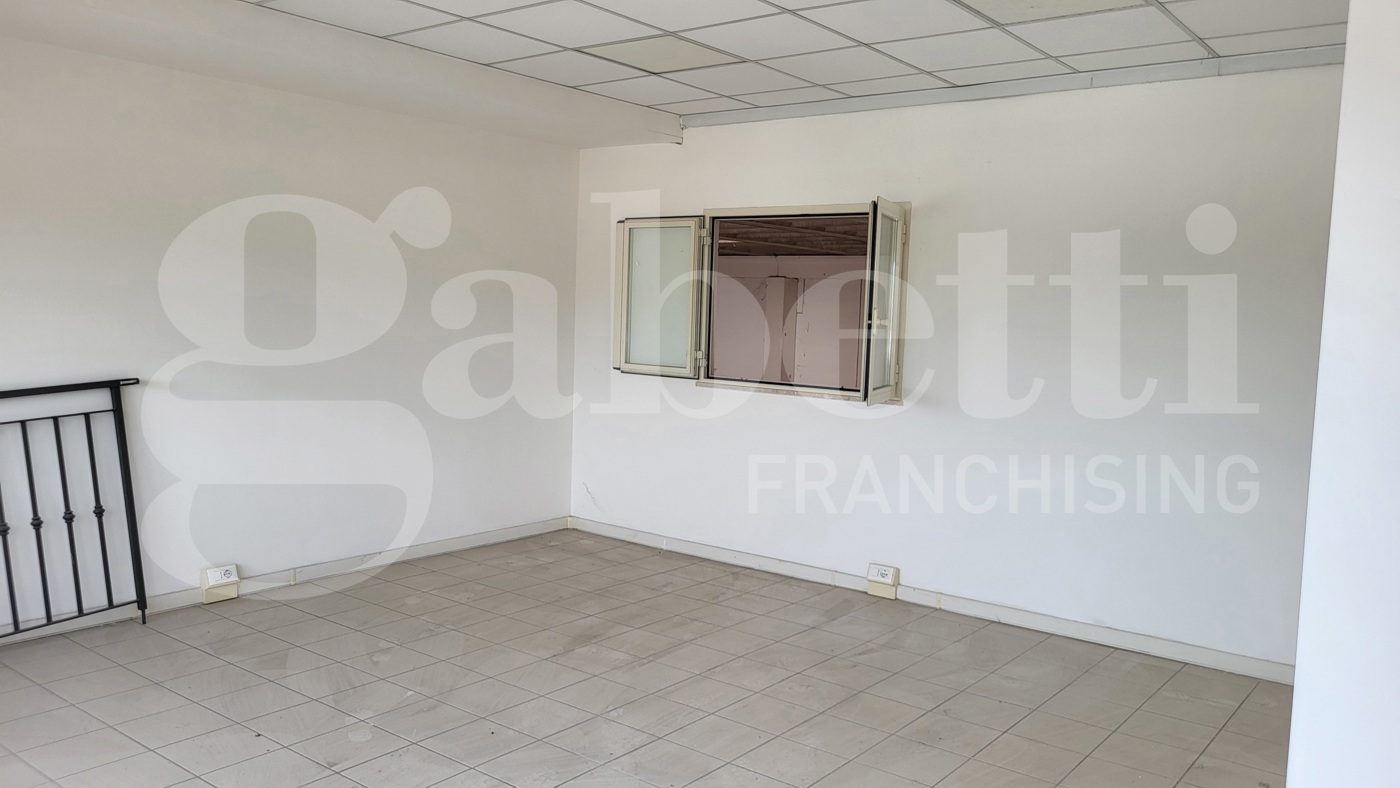 Ufficio in affitto a Fonte Nuova