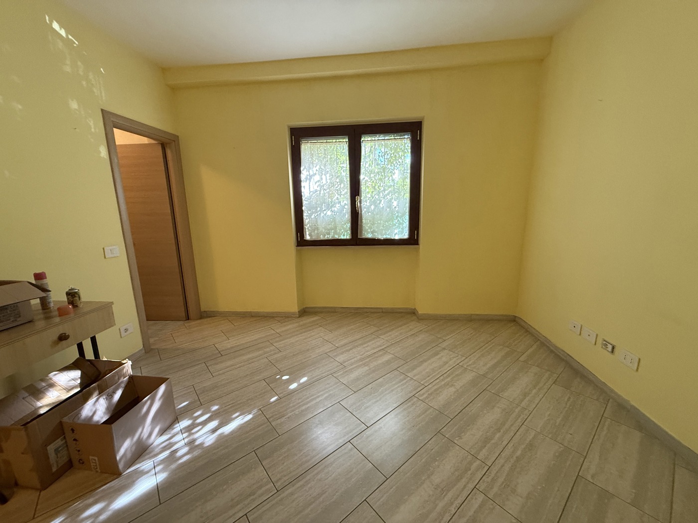 Ufficio in affitto a Fonte Nuova