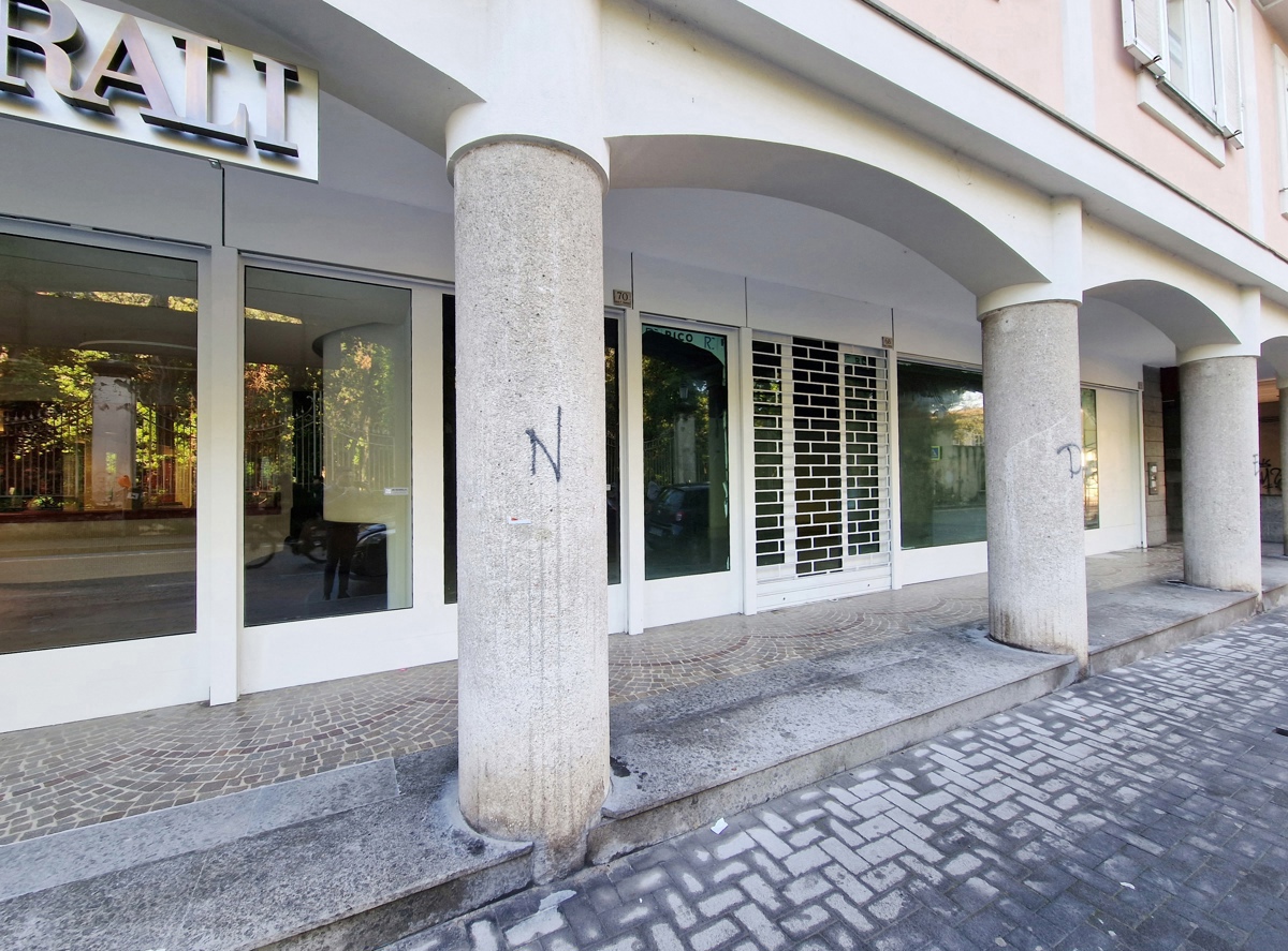 Negozio classe A3 a Caserta