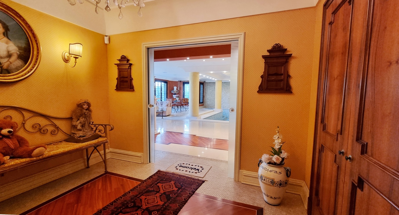 Villa con giardino a Caserta