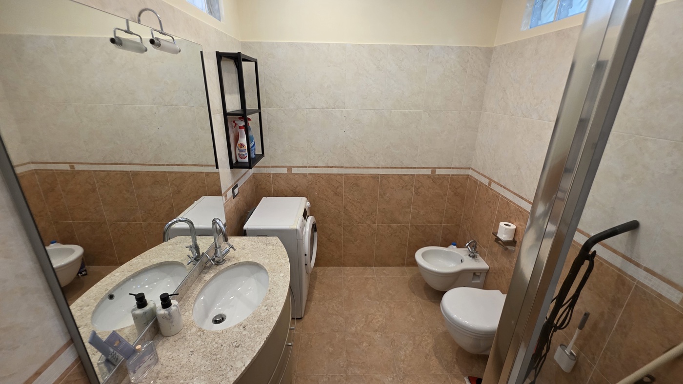 Quadrilocale arredato in affitto a Caserta