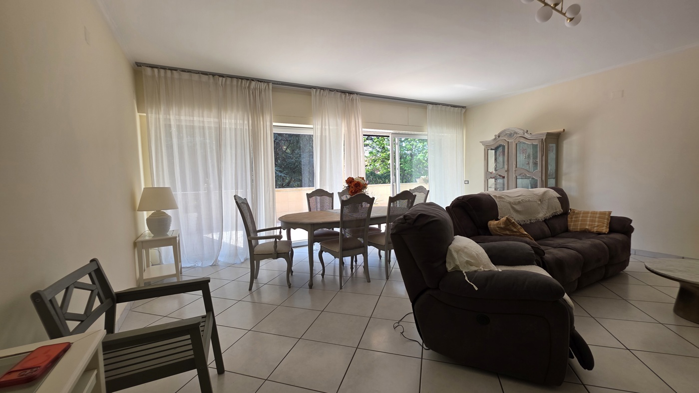 Quadrilocale arredato in affitto a Caserta