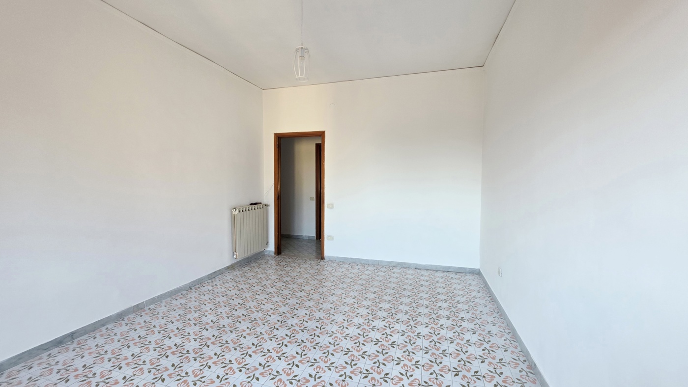 Trilocale da ristrutturare a Maddaloni